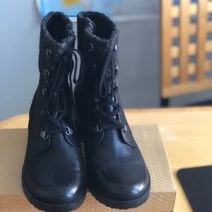 Women’s size 10 boots